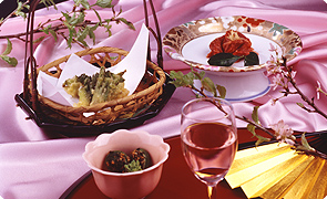 山菜の天ぷらと信州牛
